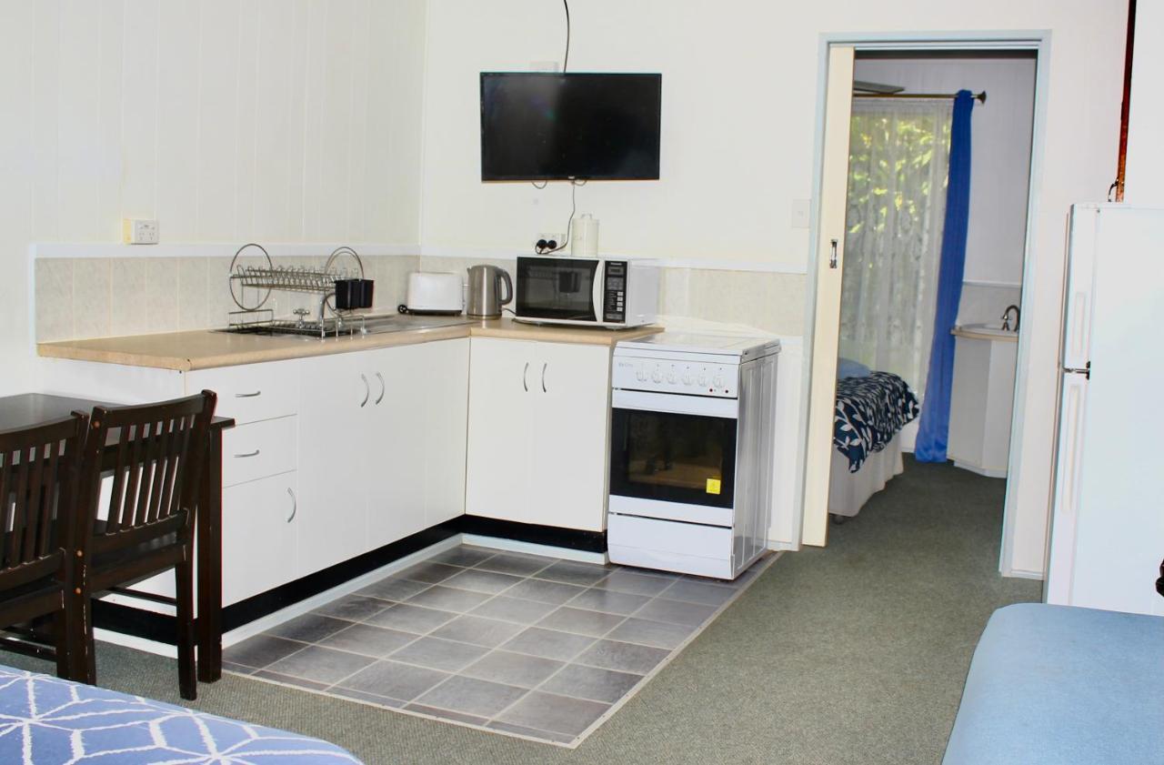 Matildas End Holiday Units Karumba Exterior photo